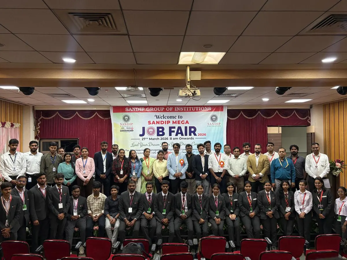 Sumago hiring at a campus job fair in Nashik